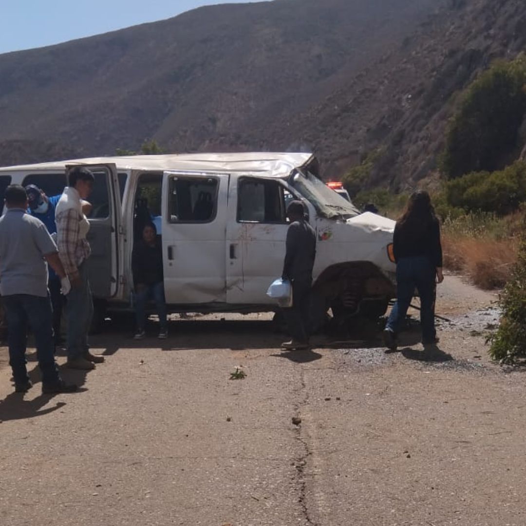 Reportan 10 Lesionados tras Accidente en Carretera a Eréndida en Ensenada